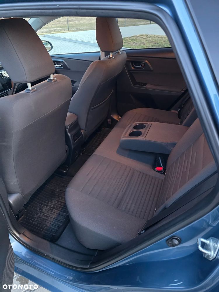 Toyota Auris 1.6 Premium Comfort - 14