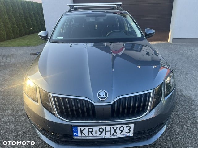 Skoda Octavia - 2