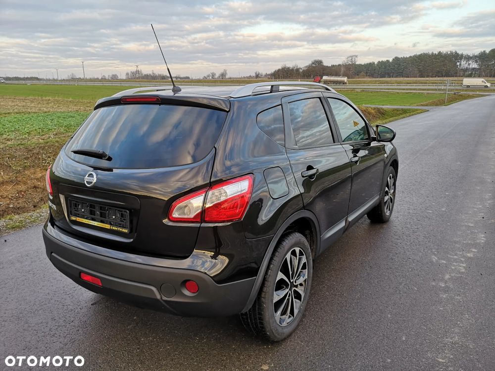 Nissan Qashqai - 14