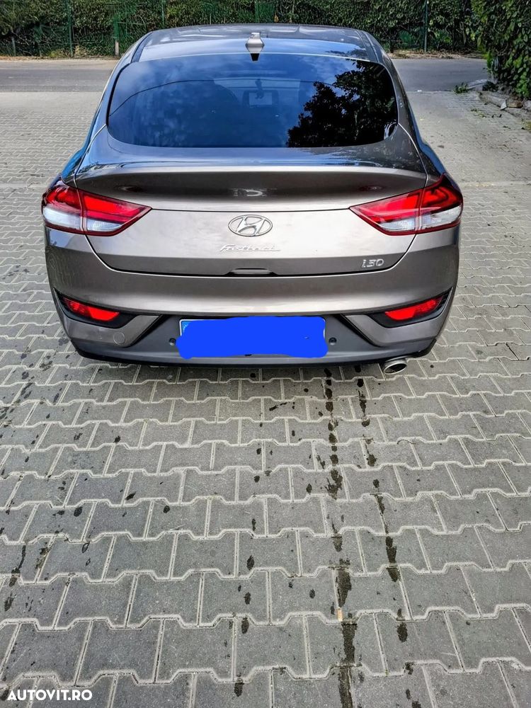 Hyundai i30 1.5 T-GDI MHEV 160CP Highway - 2