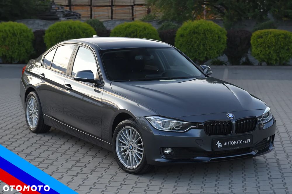 BMW Seria 3 316i - 1