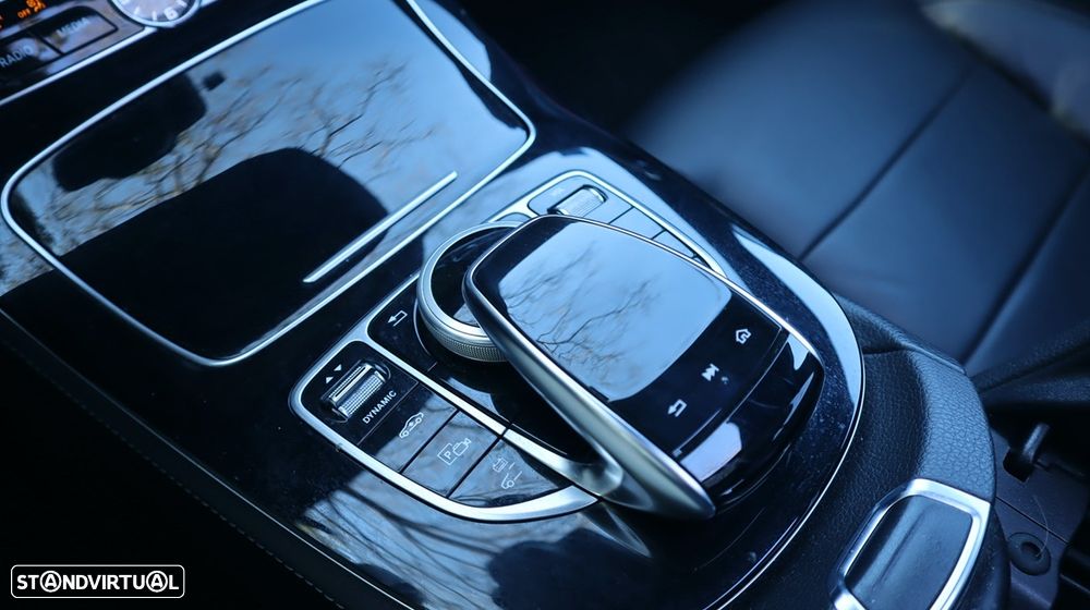 Mercedes-Benz E 300 de AMG Line - 57