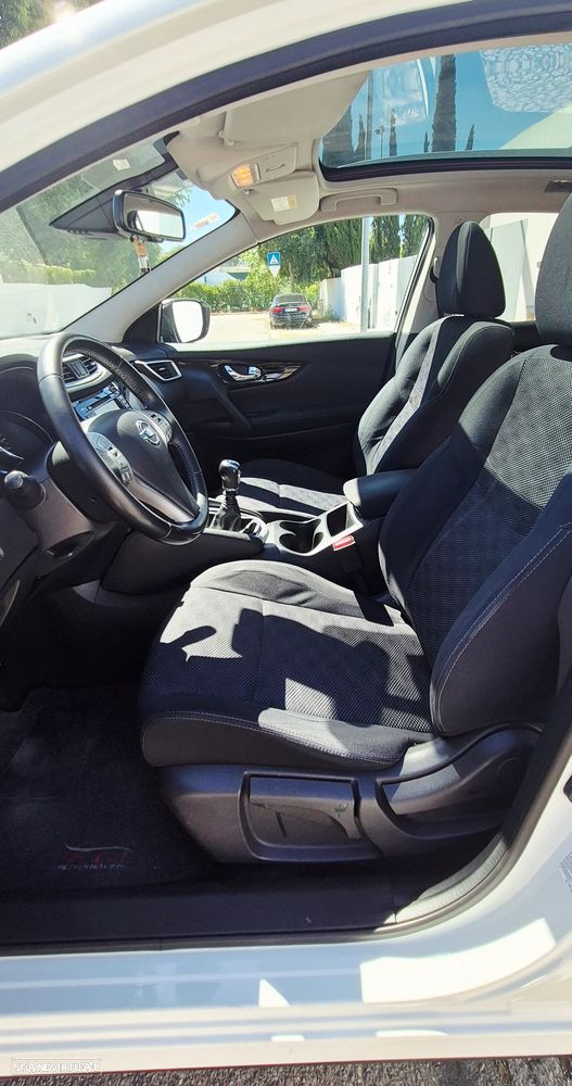 Nissan Qashqai 1.5 dCi N-Connecta 18 - 7