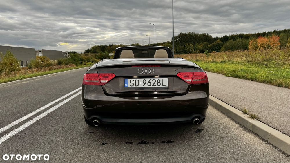 Audi A5 Cabrio - 11
