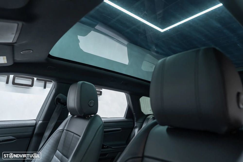 Land Rover Range Rover Evoque 1.5 P300e AWD R-Dynamic Auto - 57