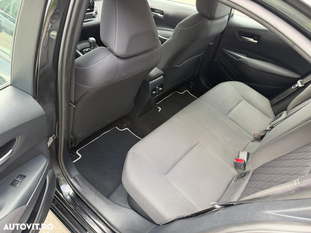 Toyota Corolla 1.8 HSD Dynamic - 15