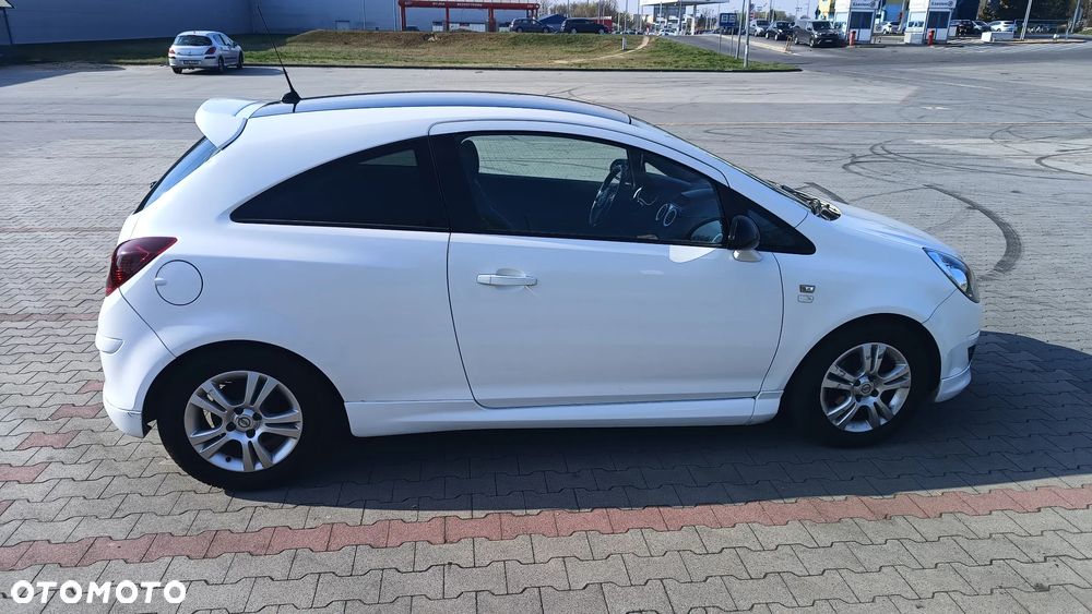 Opel Corsa 1.4 16V Limited Edition - 2