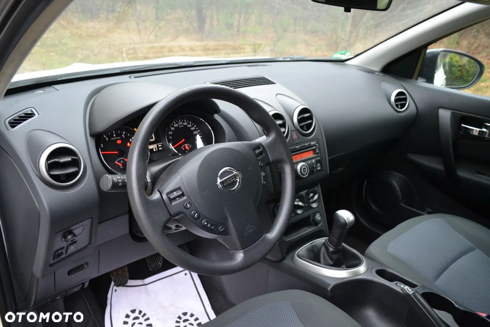 Nissan Qashqai - 32