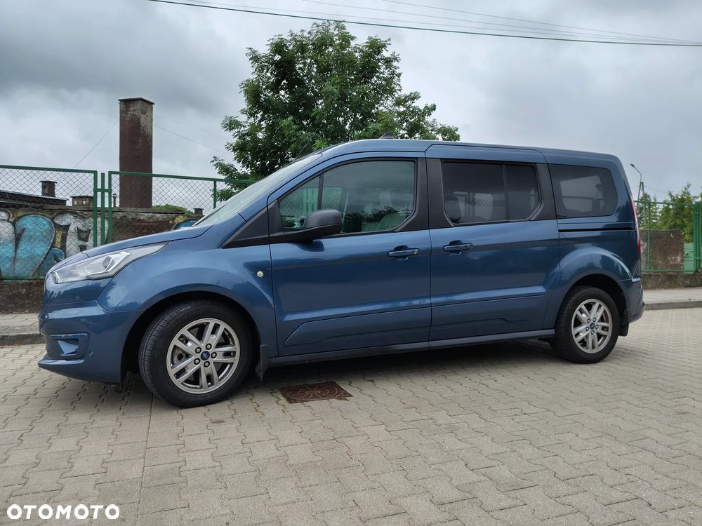 Ford Tourneo Connect Grand - 3
