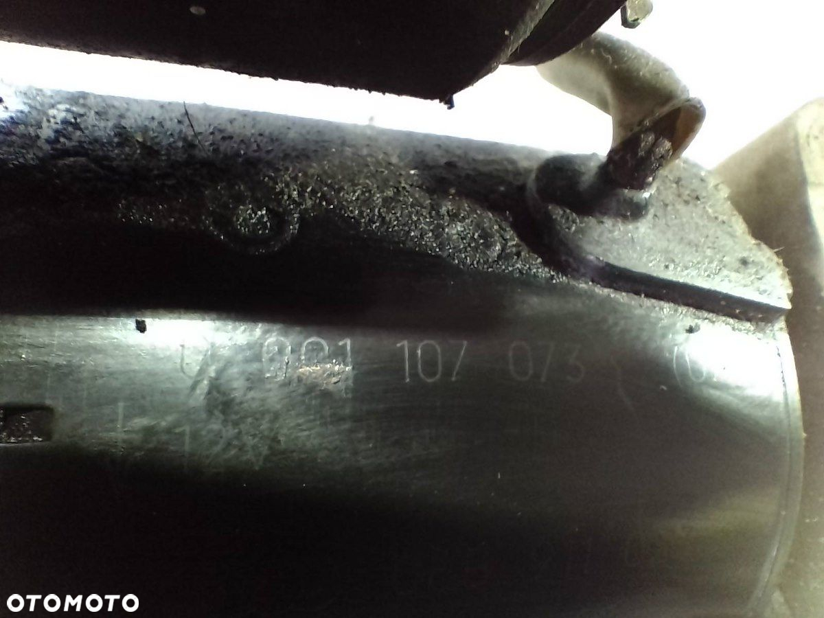 ROZRUSZNIK AUDI A4 B6 06B911023  0001107073 2.0 20V - 3