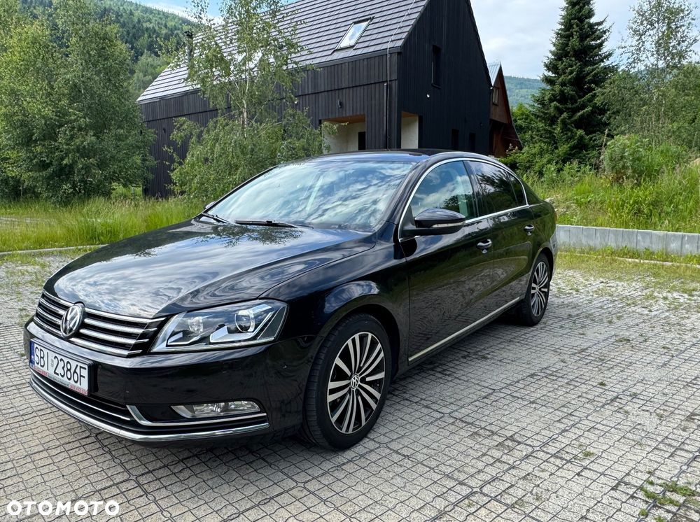 Volkswagen Passat - 2