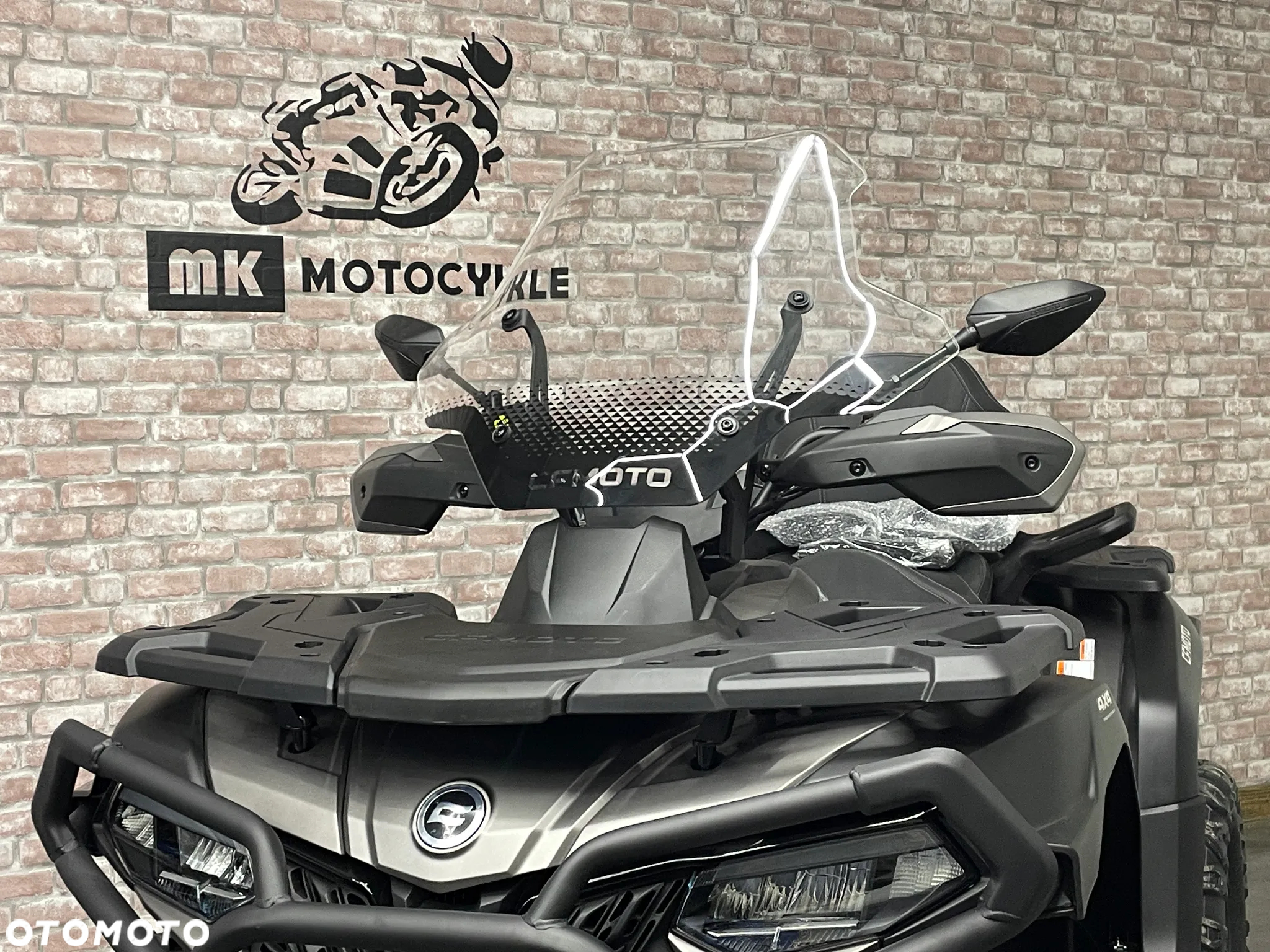 CFMoto CForce - 12