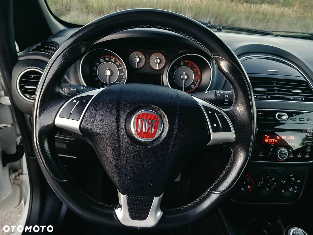Fiat Punto Evo - 38