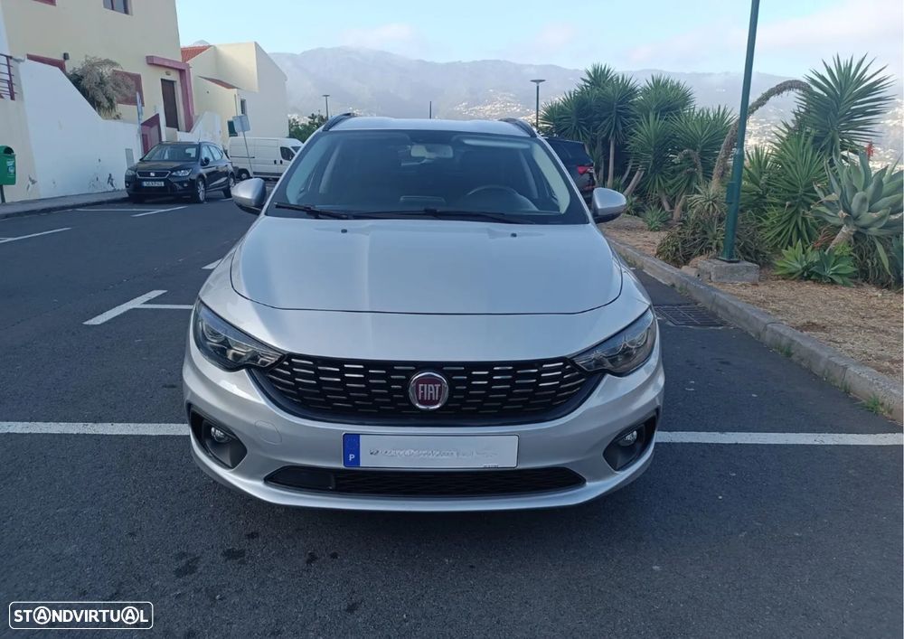 Fiat Tipo Station Wagon 1.3 M-Jet Lounge Tech J17 - 2