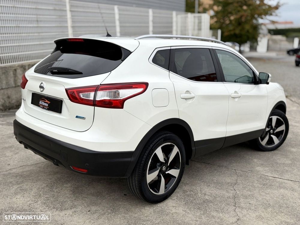 Nissan Qashqai 1.5 dCi N-Connecta - 4