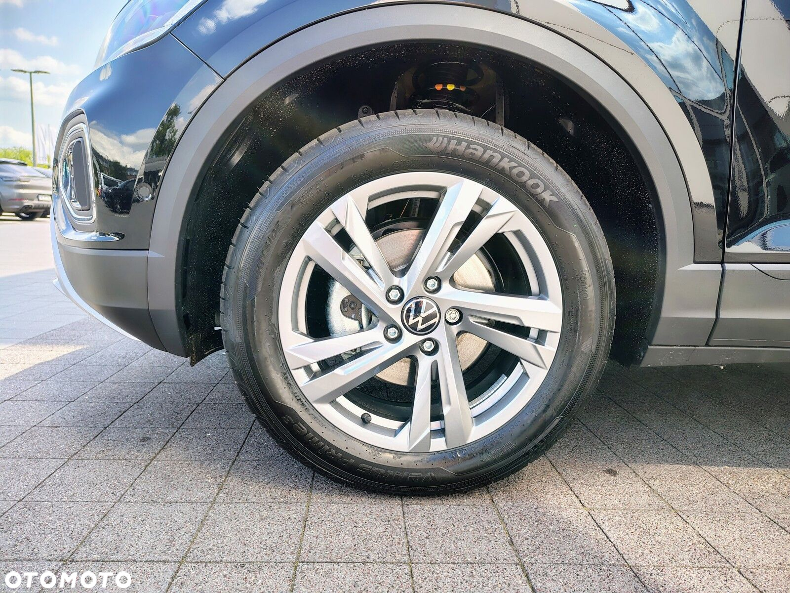 Volkswagen T-Roc - 8