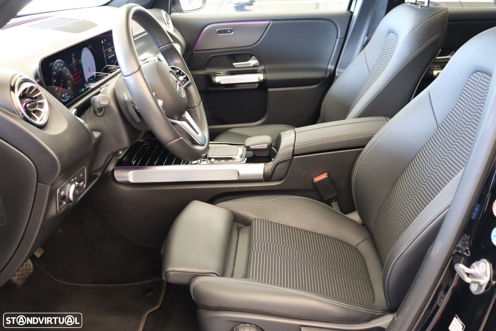 Mercedes-Benz EQB 250 Progressive - 23