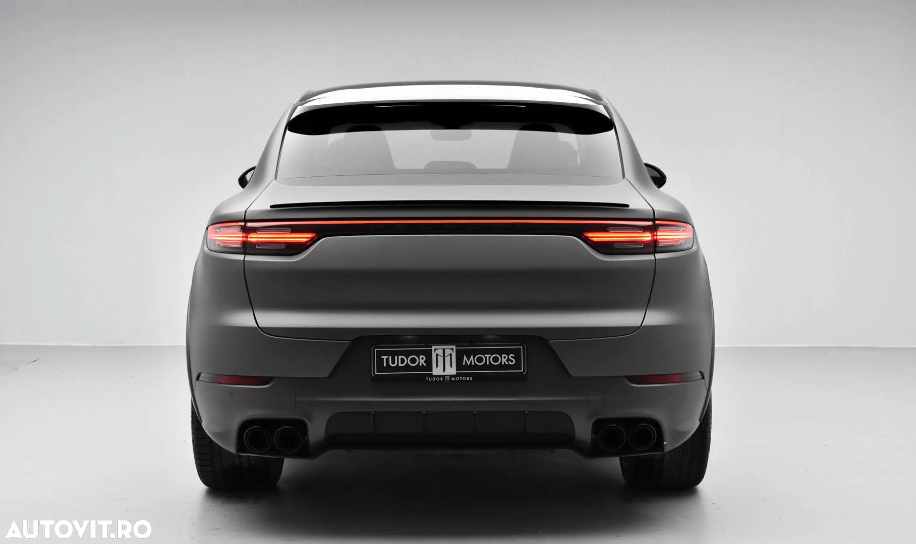 Porsche Cayenne Coupe Standard - 8