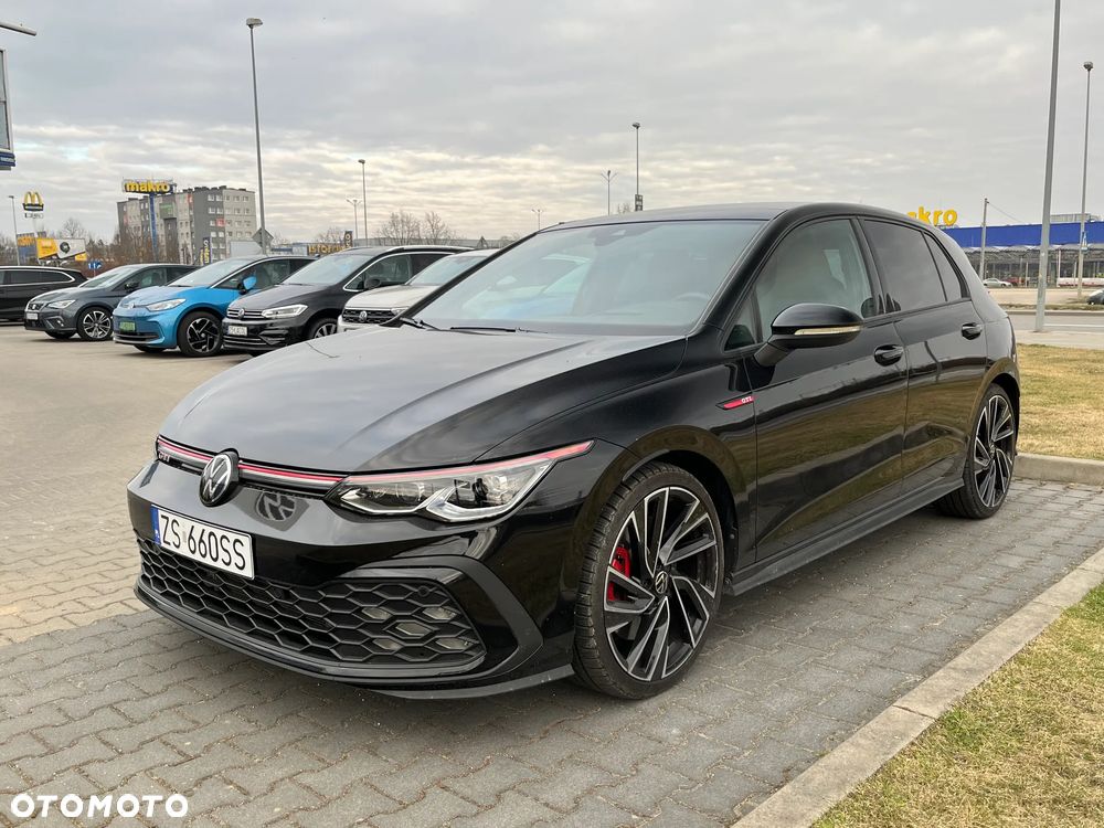 Volkswagen Golf - 3