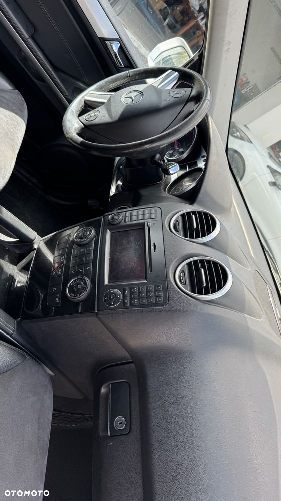 Mercedes-Benz ML 350 CDI 4-Matic - 23
