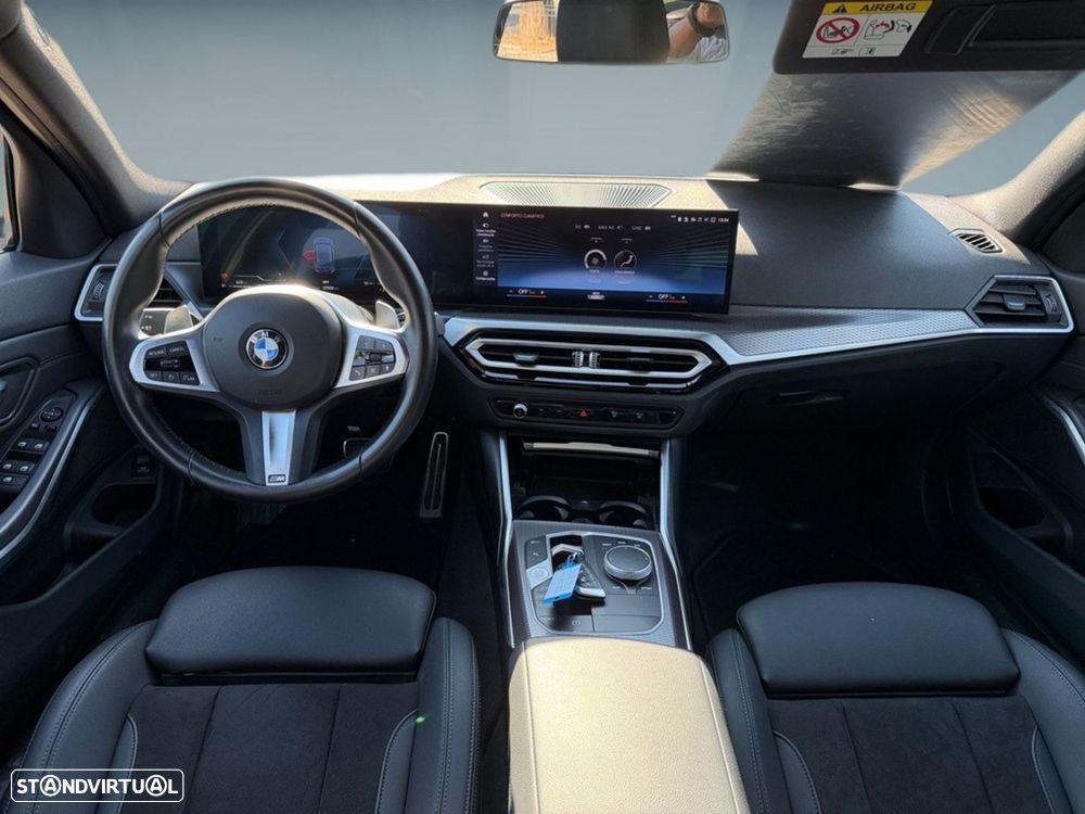 BMW 320 d Touring Pack Desportivo M Auto - 11
