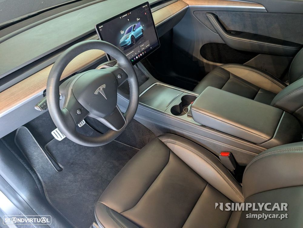 Tesla Model Y Performance Dual Motor AWD - 6
