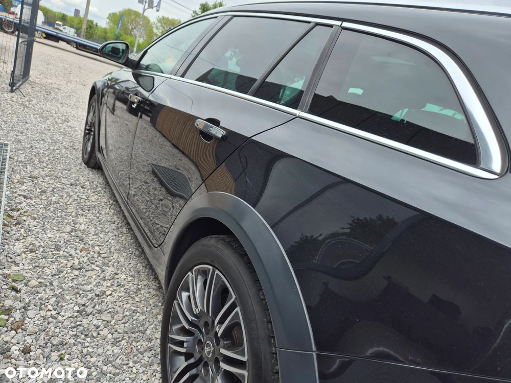 Opel Insignia 2.0 BiTurbo CDTI 4x4 Sport - 23