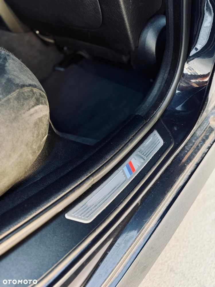 BMW Seria 5 520i Luxury Line - 19