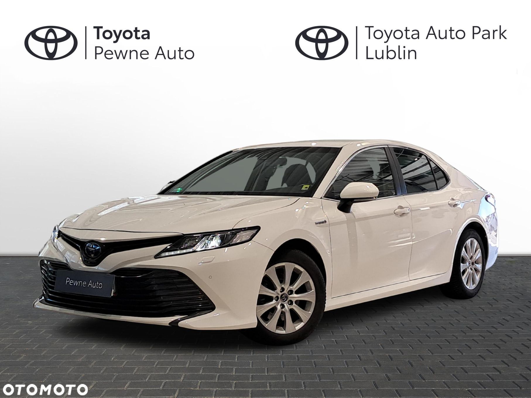 Toyota Camry 2.5 Hybrid Comfort CVT - 1