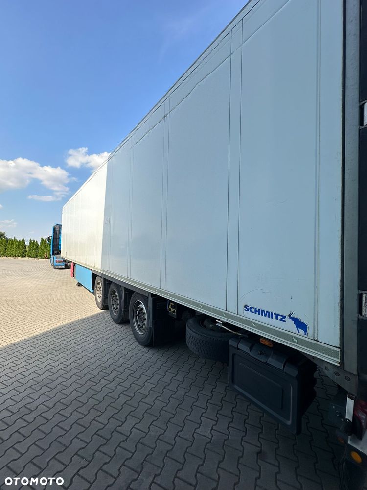 Schmitz Cargobull SKO 24/L - 4