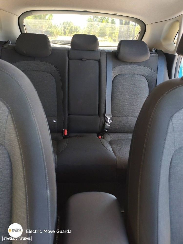 Hyundai Kauai 39 kWh Premium - 9