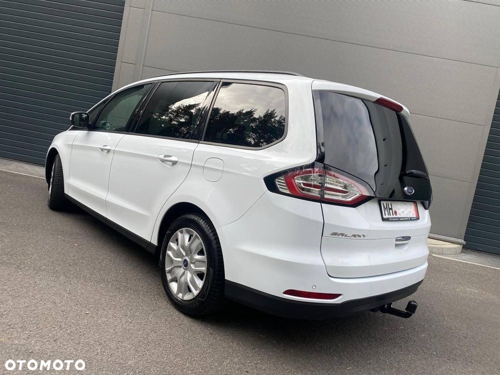 Ford Galaxy - 10