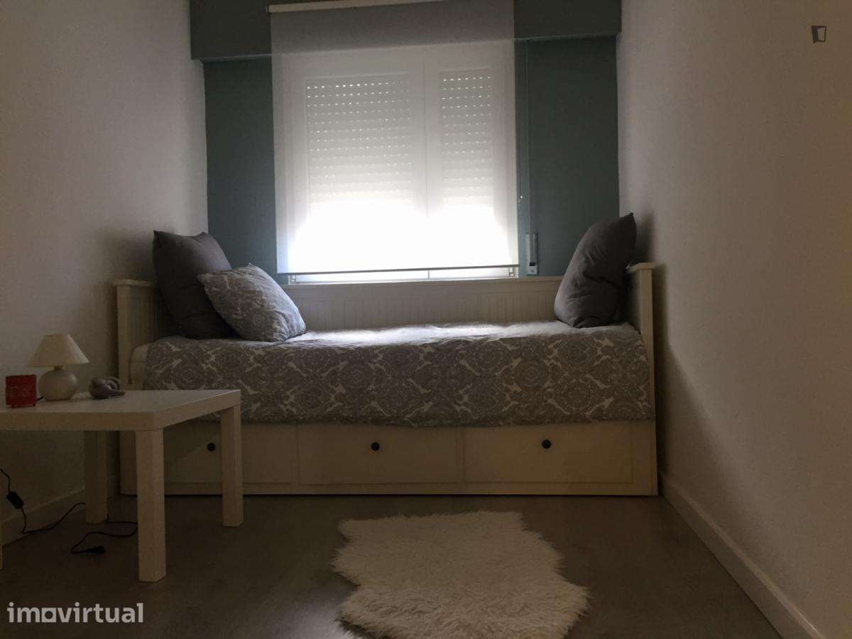 Apartamento com 3 quartos - localizado em Oeiras Lisbon - Grande imagem: 2/16
