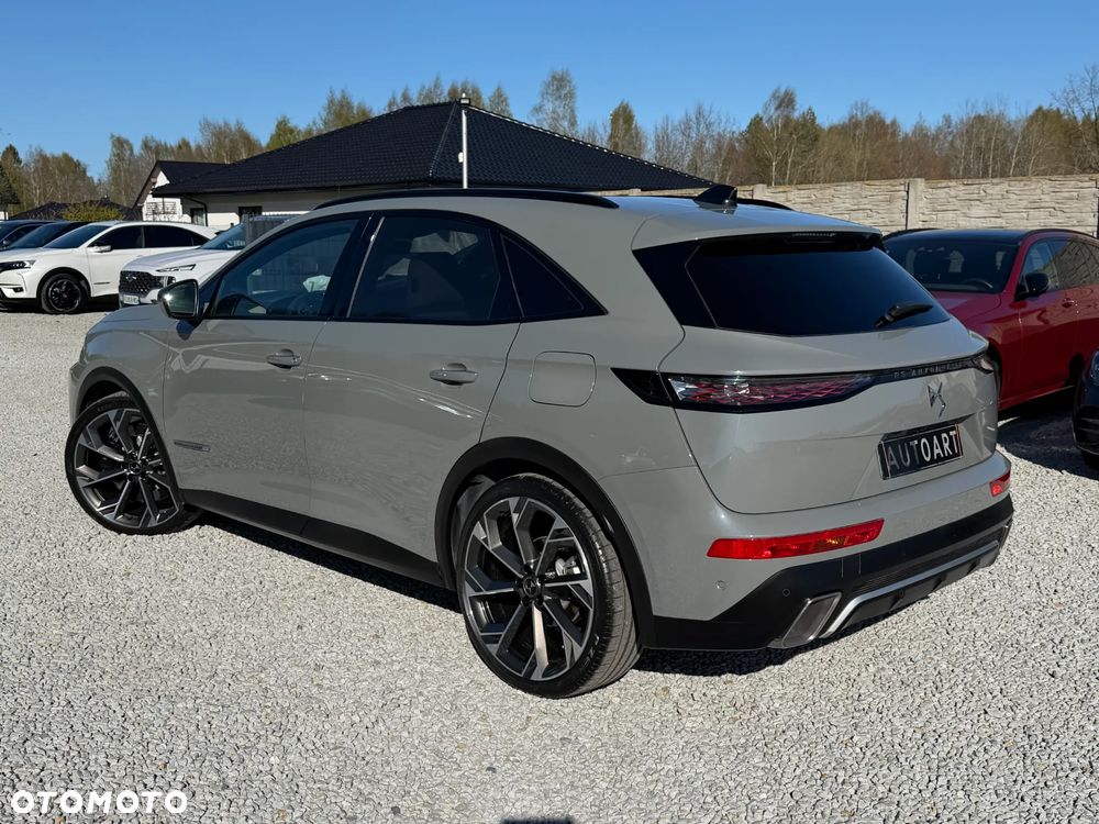 DS Automobiles DS 7 Crossback - 11