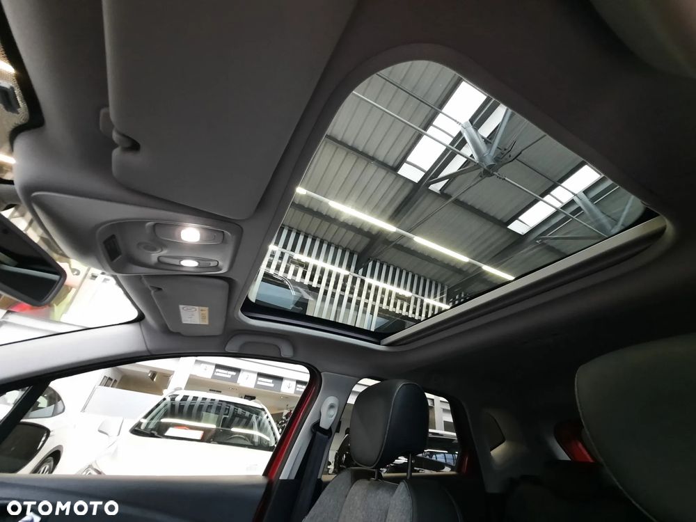 Renault Captur TCe 150 GPF INTENS - 11