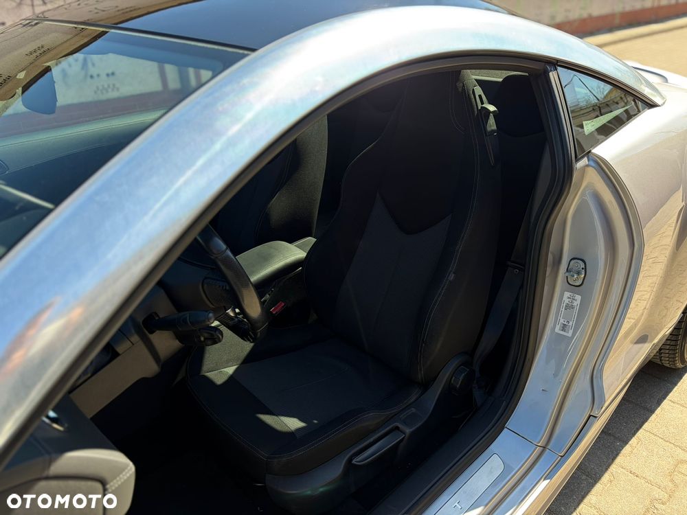 Peugeot RCZ 2.0 HDi FAP 160 - 33