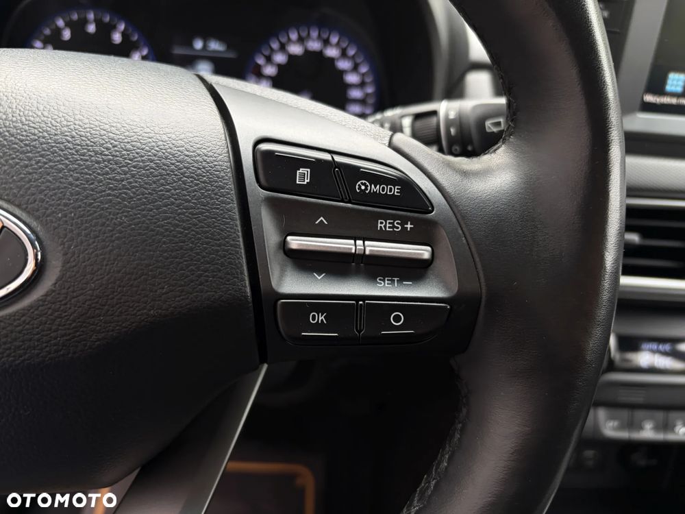 Hyundai Kona - 24