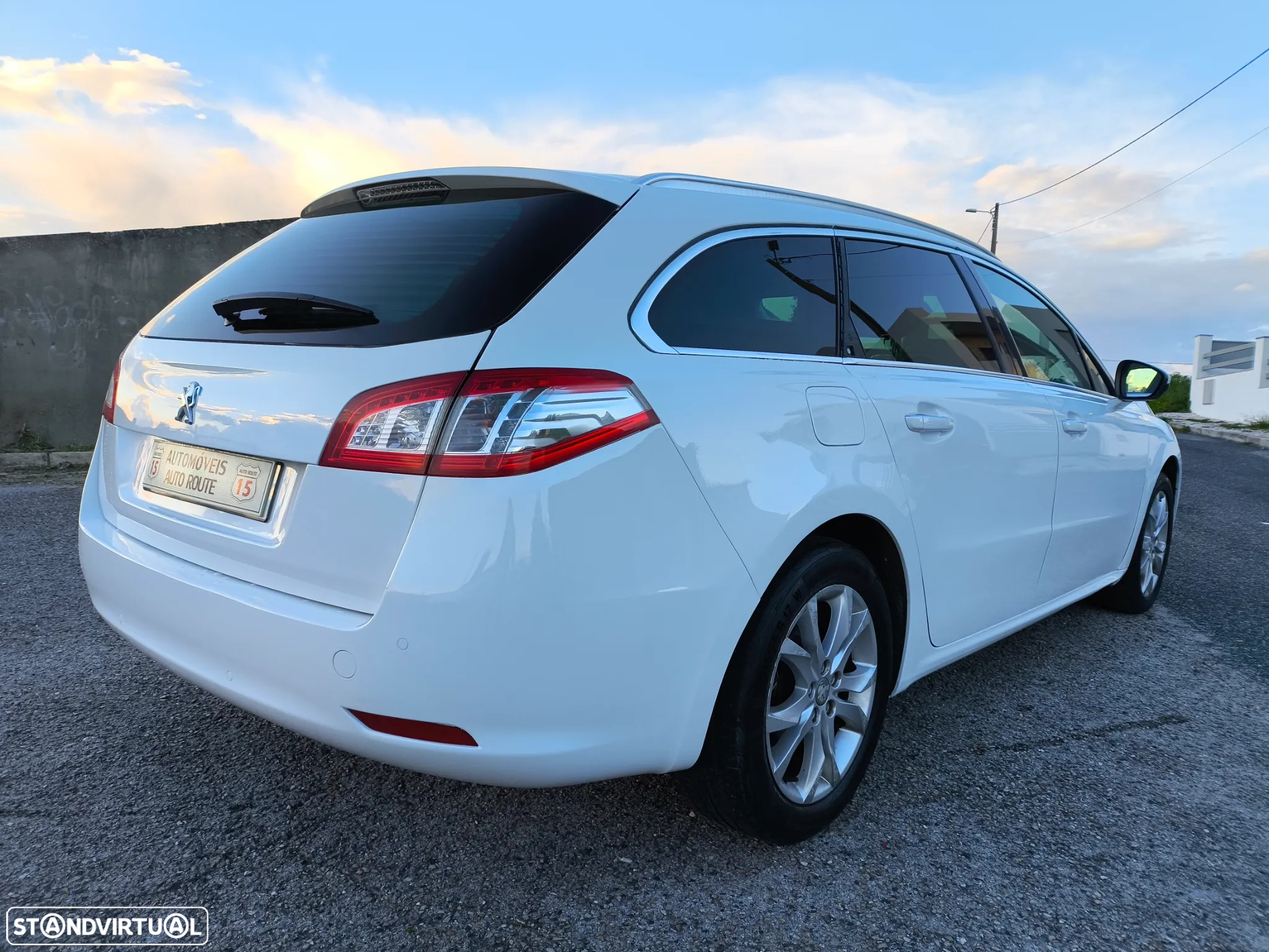 Peugeot 508 SW BlueHDi 120 EAT6 Stop&Start Business-Line - 4