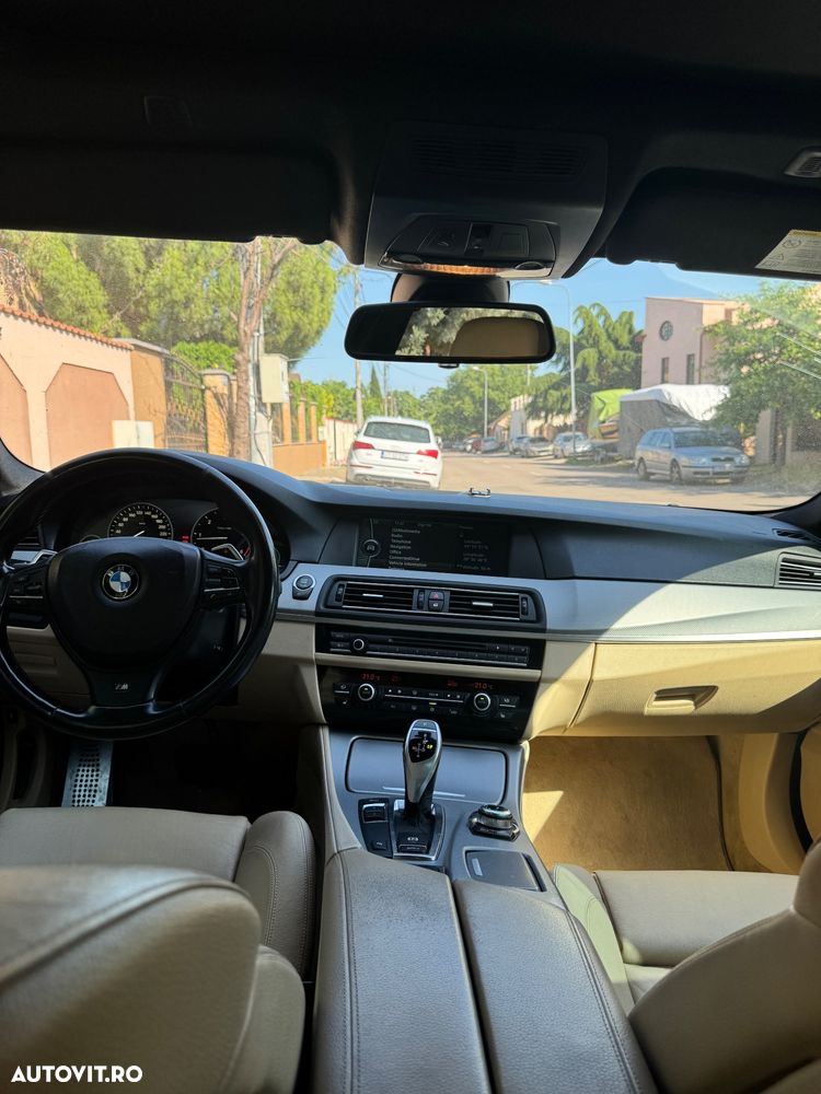 BMW Seria 5 525d Sport-Aut. - 10