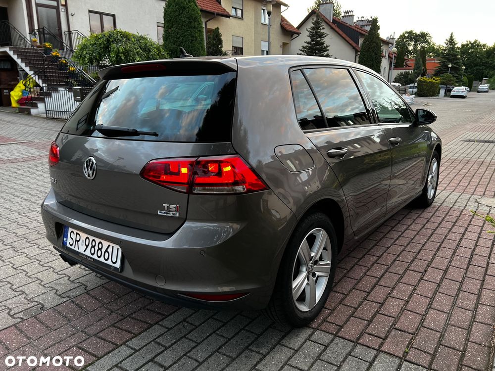 Volkswagen Golf 1.4 TSI BMT Highline - 2
