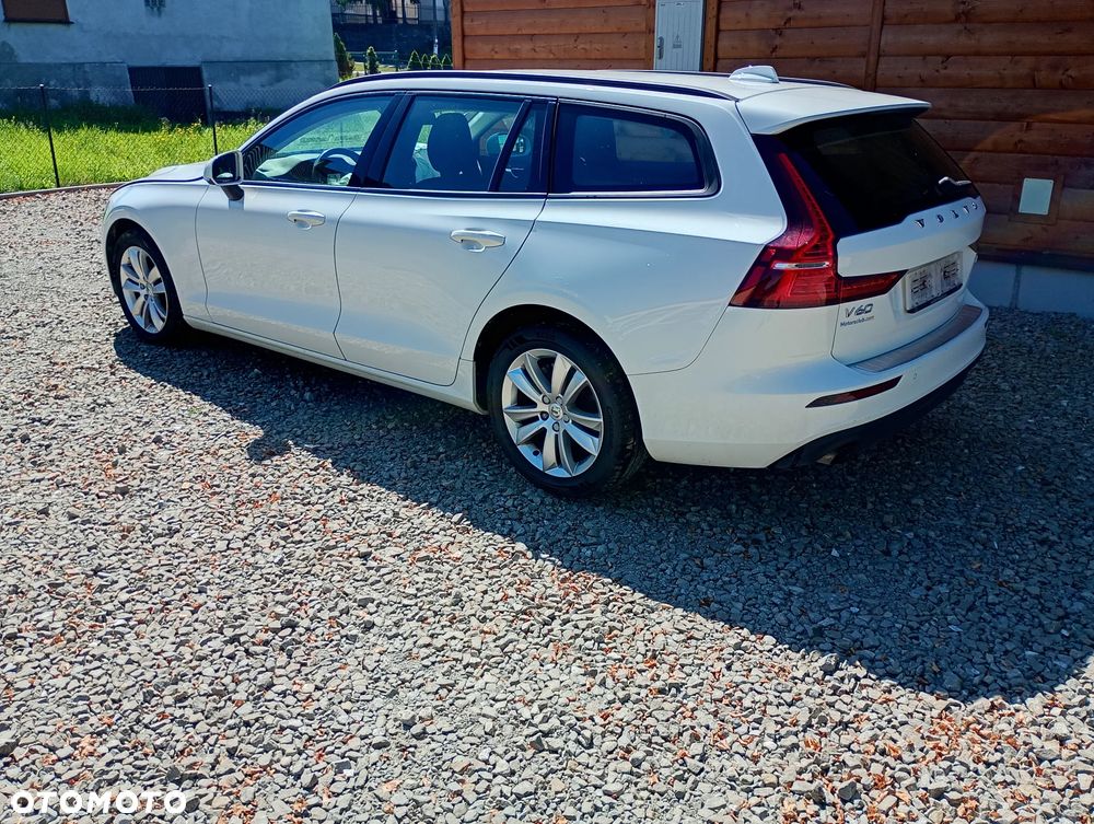 Volvo V60 B4 D Geartronic Momentum - 5