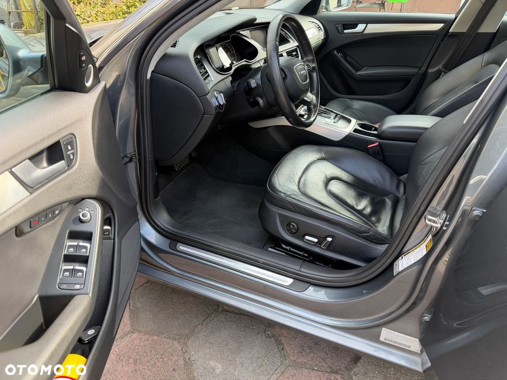 Audi A4 Limousine - 12