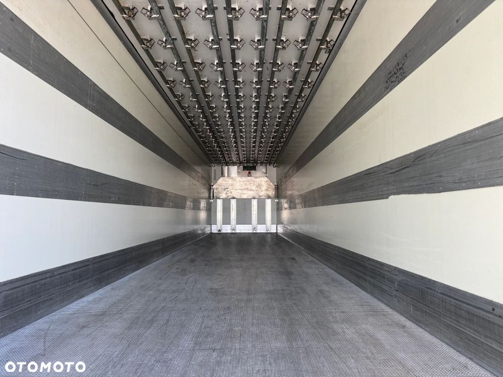 Krone Hakowa, Thermo King SLXi 400 - 13