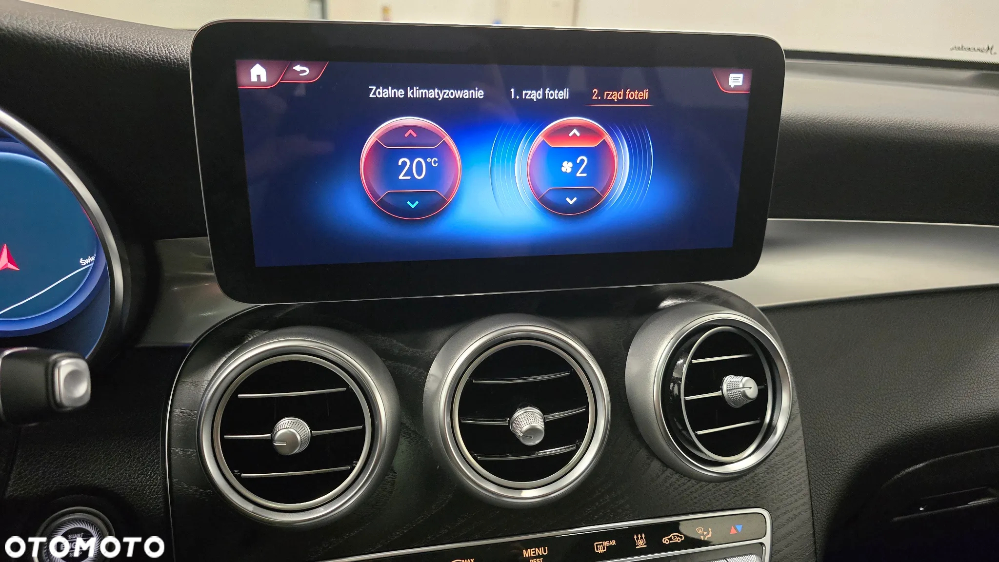Mercedes-Benz GLC 300 de 4Matic 9G-TRONIC AMG Line - 36