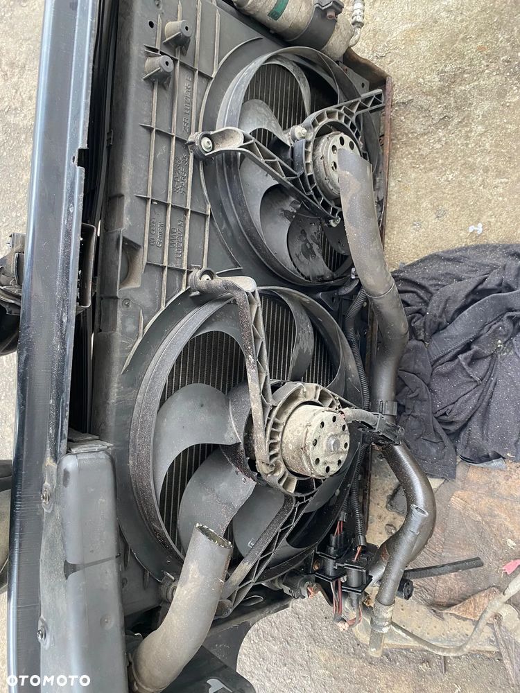 PAS PRZEDNI WZMOCNIENIE CHŁODNICE WENTYLATORY SEAT LEON I TOLEDO II 1.4 1.6 - 2
