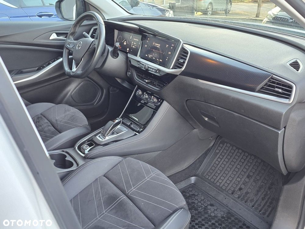 Opel Grandland 1.2 T GS Line S&S - 13