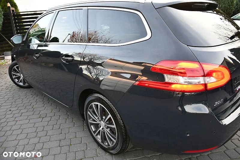 Peugeot 308 SW BlueHDi 120 Stop & Start Allure - 31