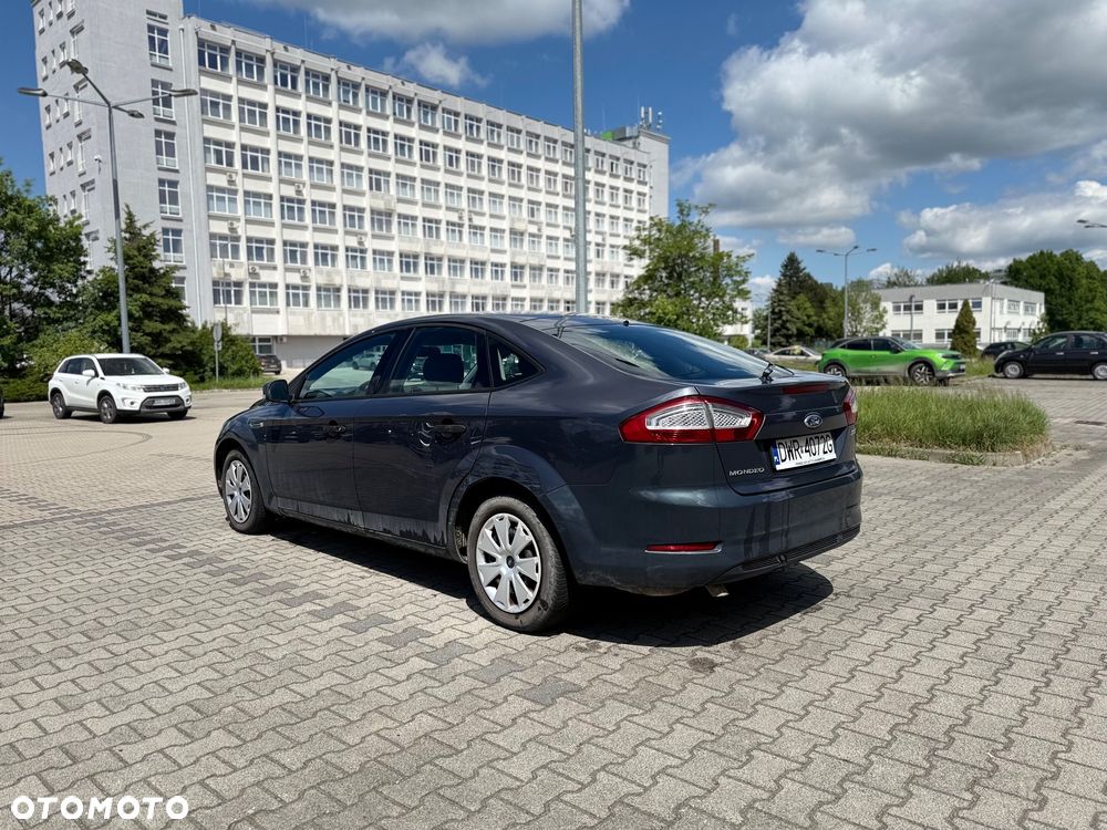 Ford Mondeo 2.0 TDCi Titanium - 9