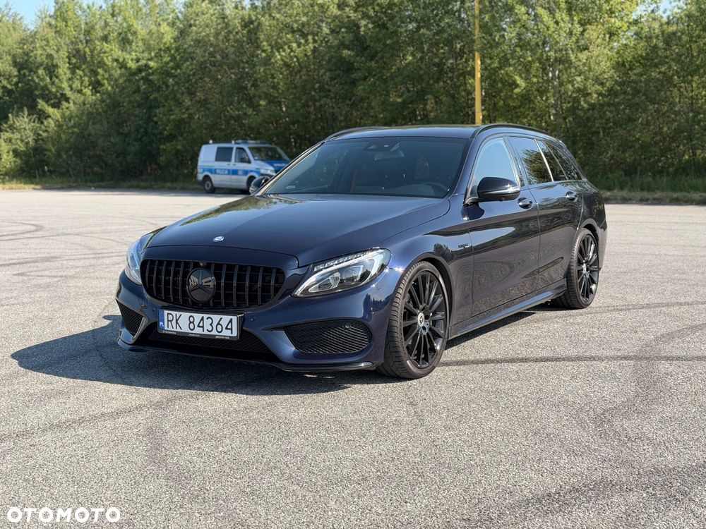 Mercedes-Benz Klasa C AMG 43 4Matic 9G-TRONIC - 1