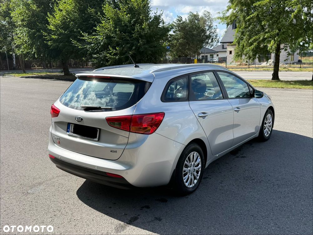 Kia Ceed 1.6 CRDi M - 6
